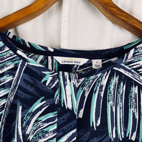 Lemon Way printed zip up top - Picture 2 of 7